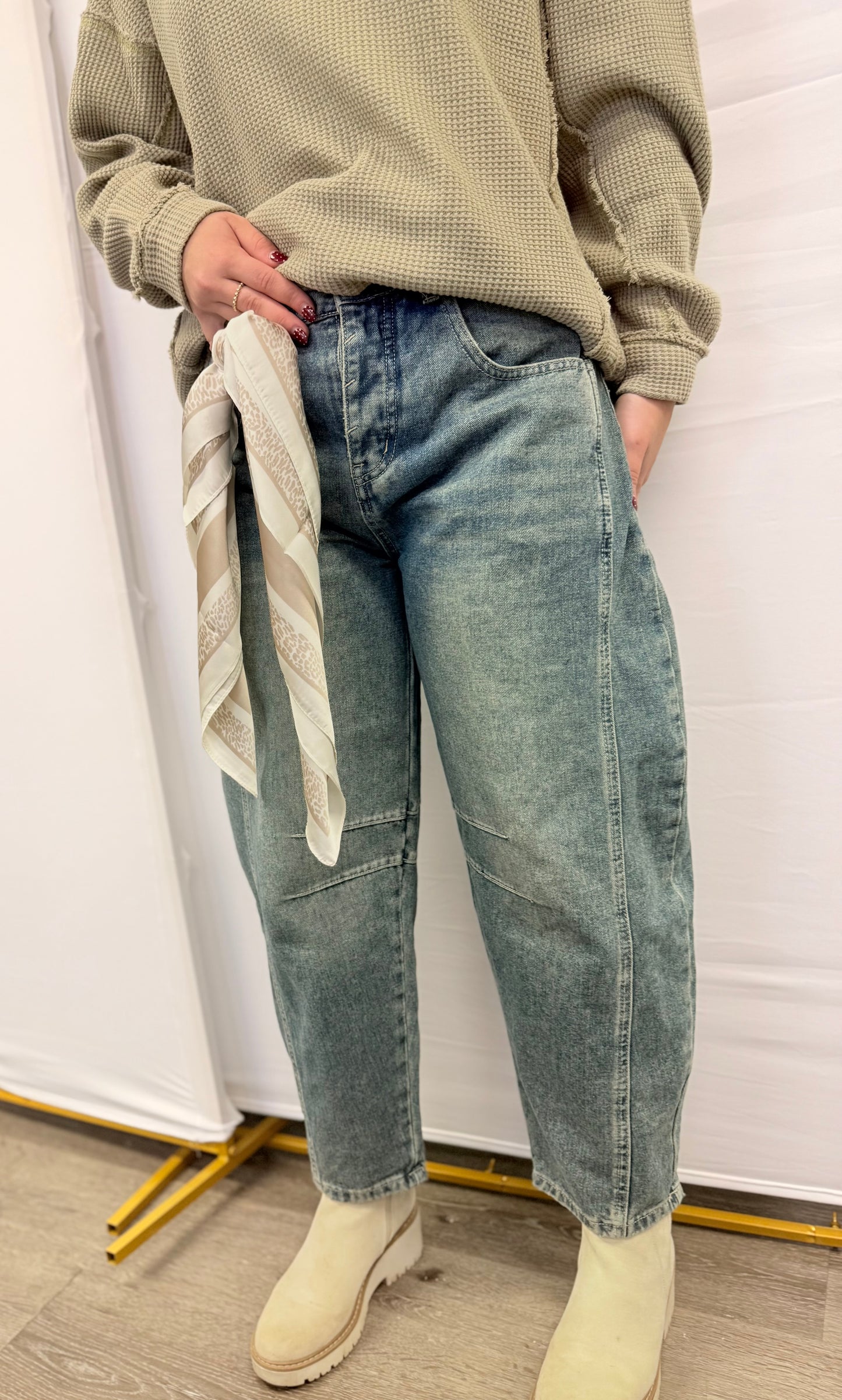 Everyday Barrel Jeans